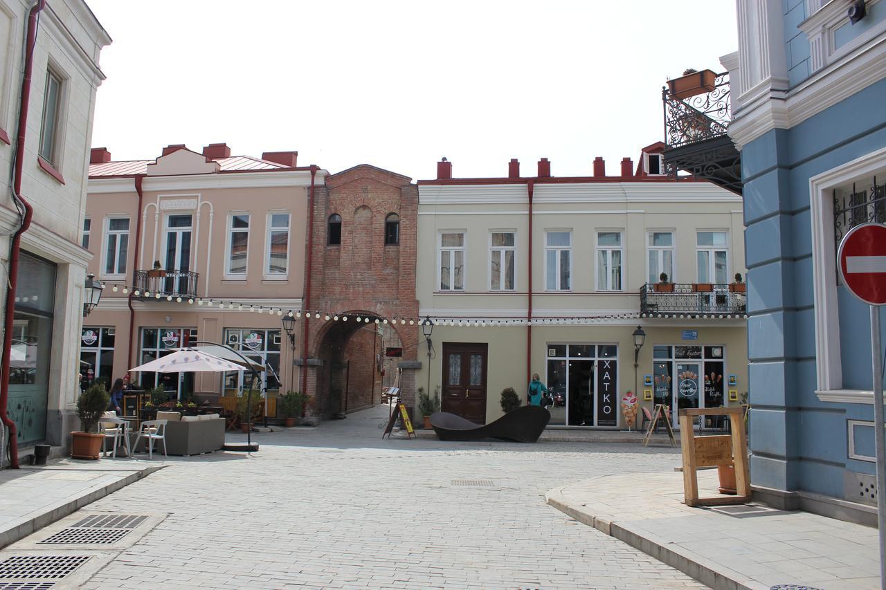 Green Terrace Tbilisi Esterno foto